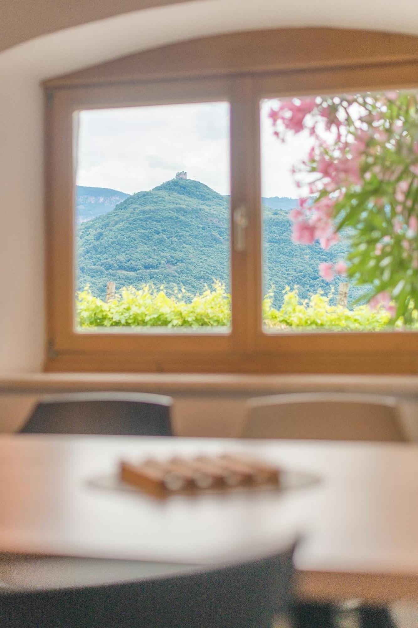 Weinhof Am See Caldaro Eksteriør bilde